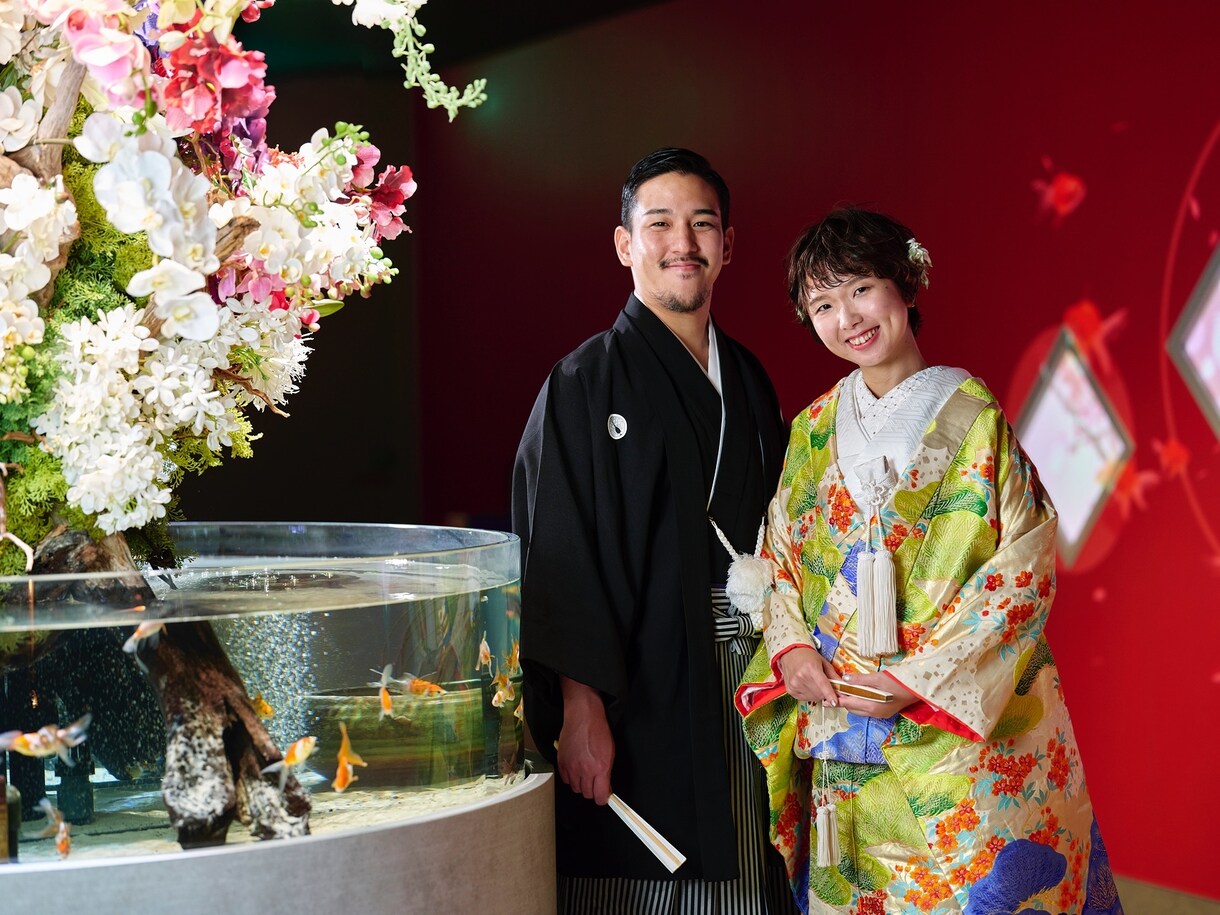 写真を元にシンプルな似顔絵を描きます 流行りの線タイプの似顔絵！汎用性も高く一度作ると万能 イメージ3