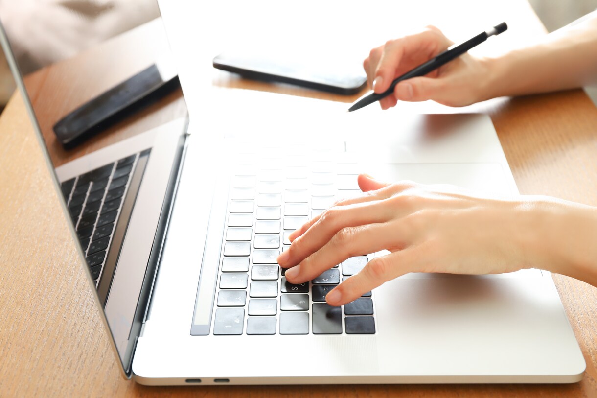 媒体・職種不問！魅力的な求人原稿を作成いたします 求人広告代理店として、約120社の原稿作成を行ってきました。 イメージ1