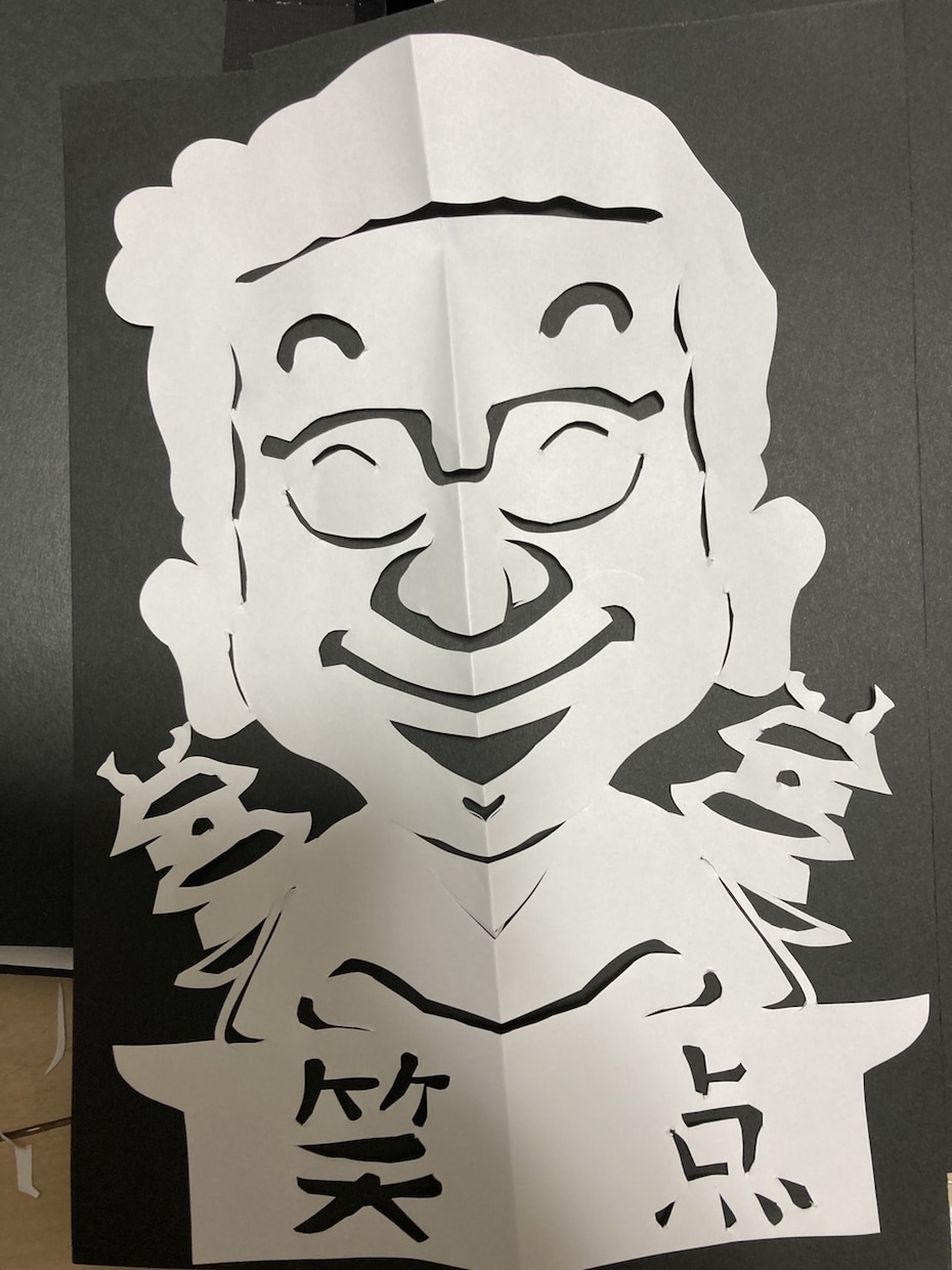 似顔絵切り絵～心を込めてお切り致します 『笑点』出演！福を呼びこむ紙切り師 イメージ8