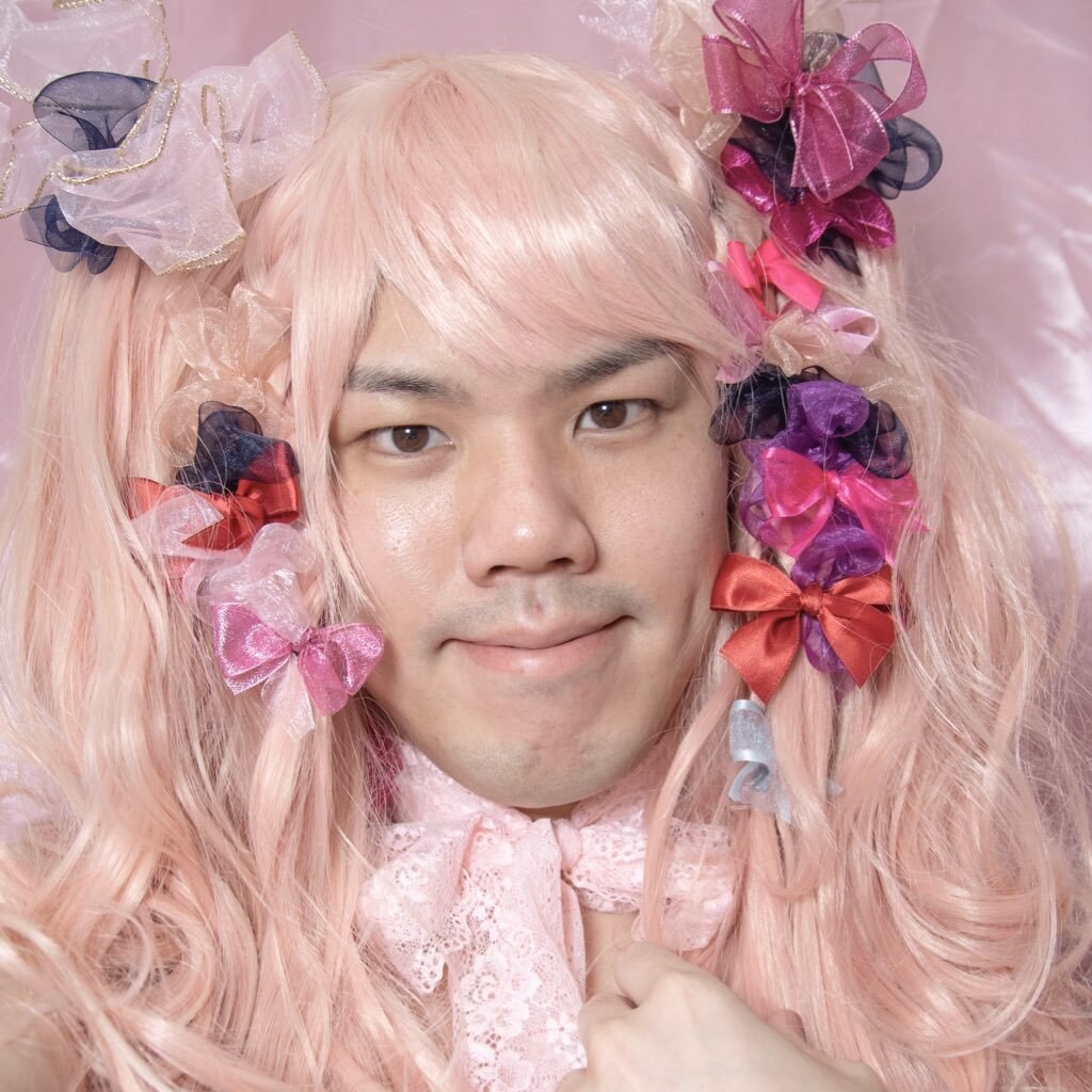 SNSなどに投稿する用等に写真を綺麗に加工します 肌加工から目、鼻などのパーツ加工まで幅広くします イメージ2