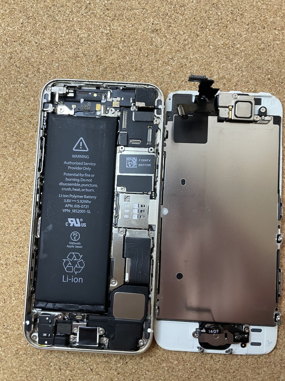 iphone5〜8+画面修理、電池交換致します 画面割れ、電池切れで使えなくなったiphone修理致します イメージ3