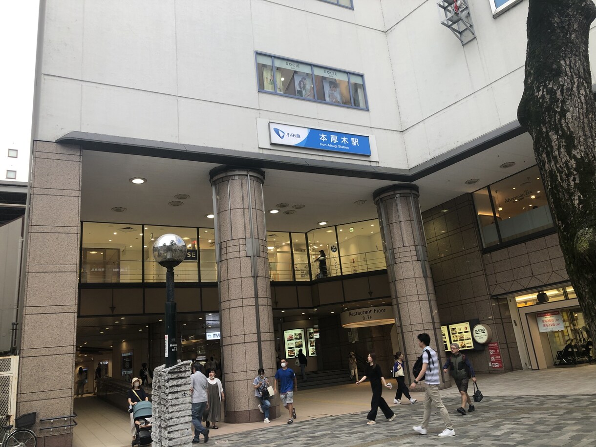 駅舎の写真を提供します 朝から夜の駅舎の写真があります。 イメージ7