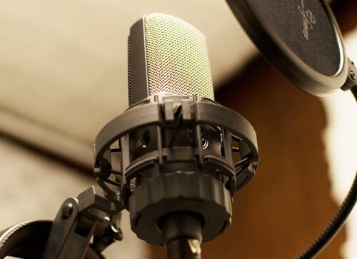 あなたの歌声と楽曲をミックス（歌入れ）します あらゆる楽曲をあなたの色に染め上げます！ イメージ1