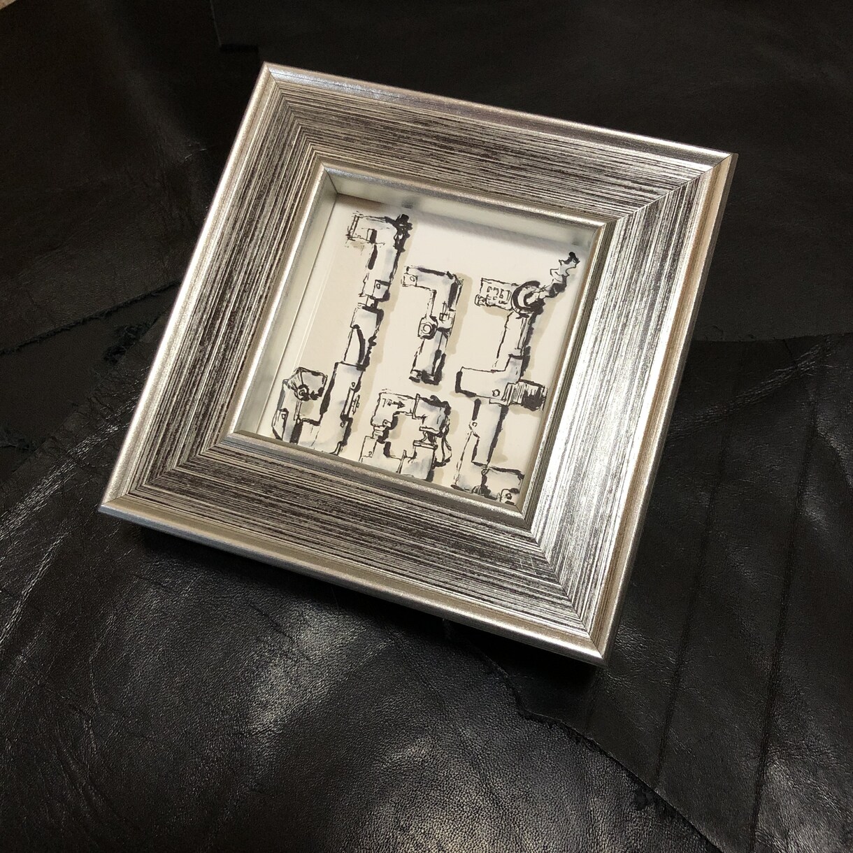 アナログ手描きロゴ作成します デジタルにはない繊細でどこにもないオリジナルなロゴをデザイン イメージ3