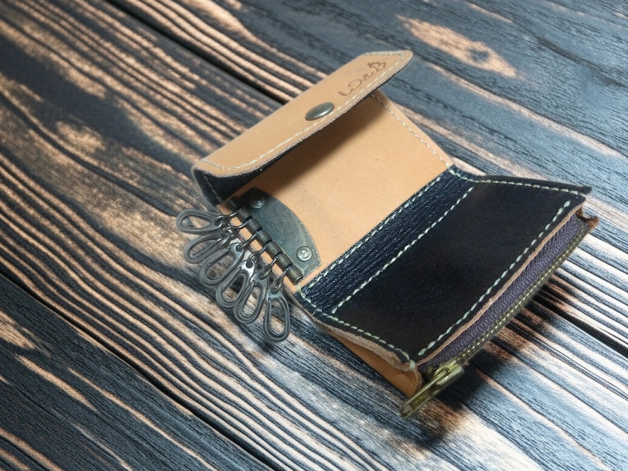 オリジナルの皮革製品を作ります 完全オリジナル、完全手縫いの皮革製品 イメージ7