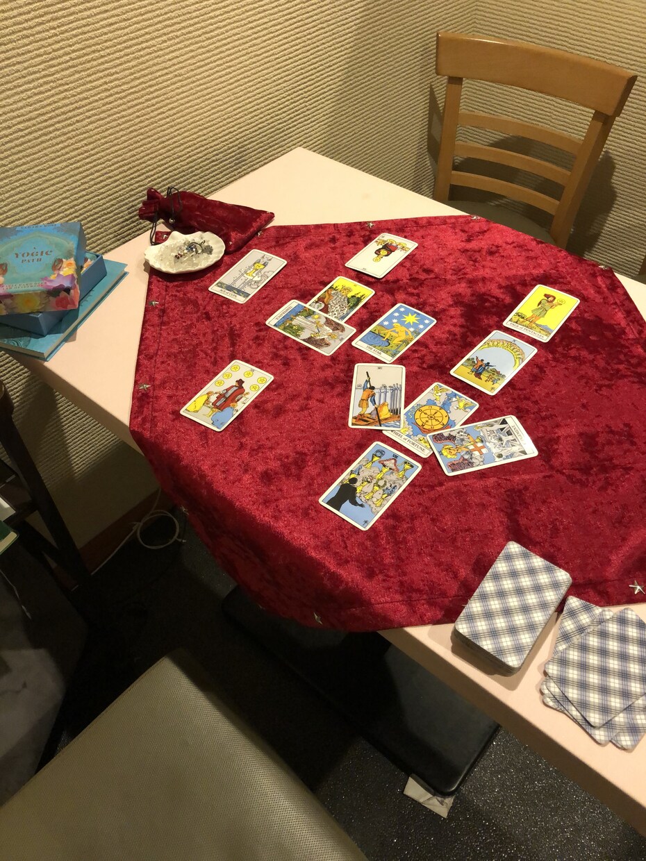 あなたの運命、宿命、才能、適職、何でも占います 都内で対面鑑定をしている占い師です！是非占わせてください！ イメージ5