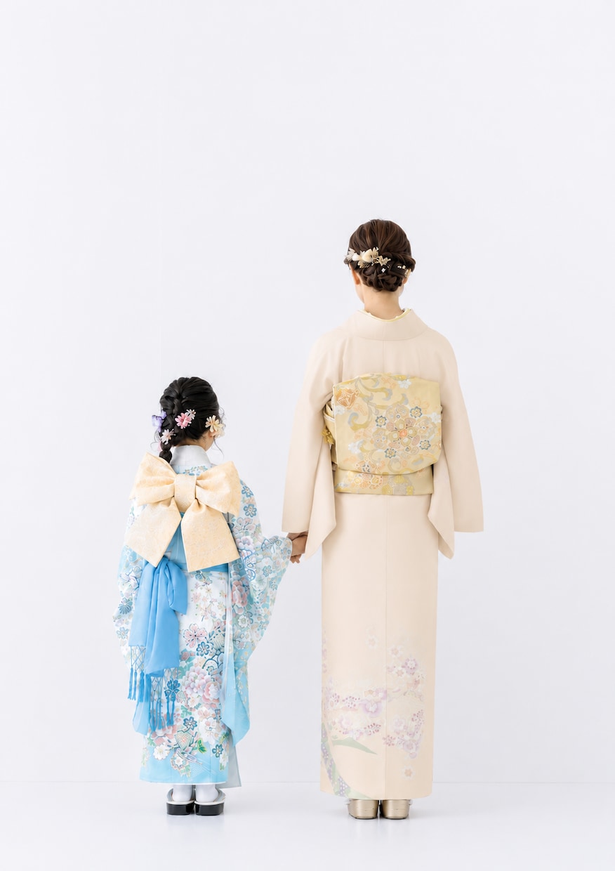 訪問着・卒業袴を出張着付けします 千葉の着物スタジオ。着付師範が伺う安心の出張着付け イメージ1