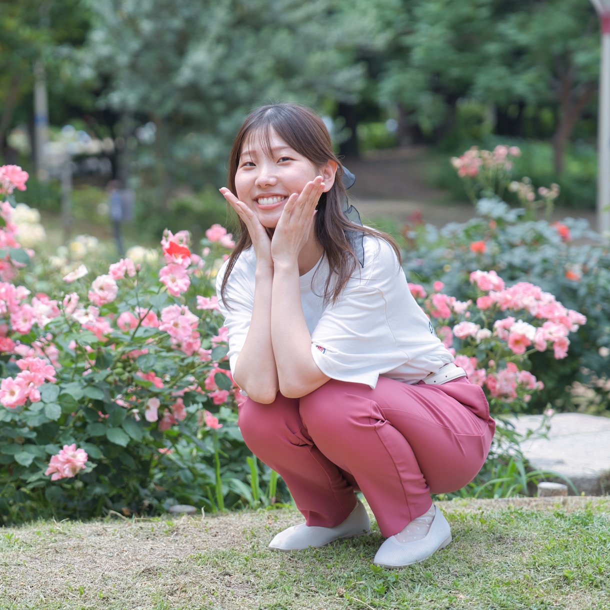 マッチングアプリ用の自然で綺麗な写真を撮影します 「自撮り・キメすぎ」卒業！30分でつくる自然で清潔感ある1枚 イメージ1