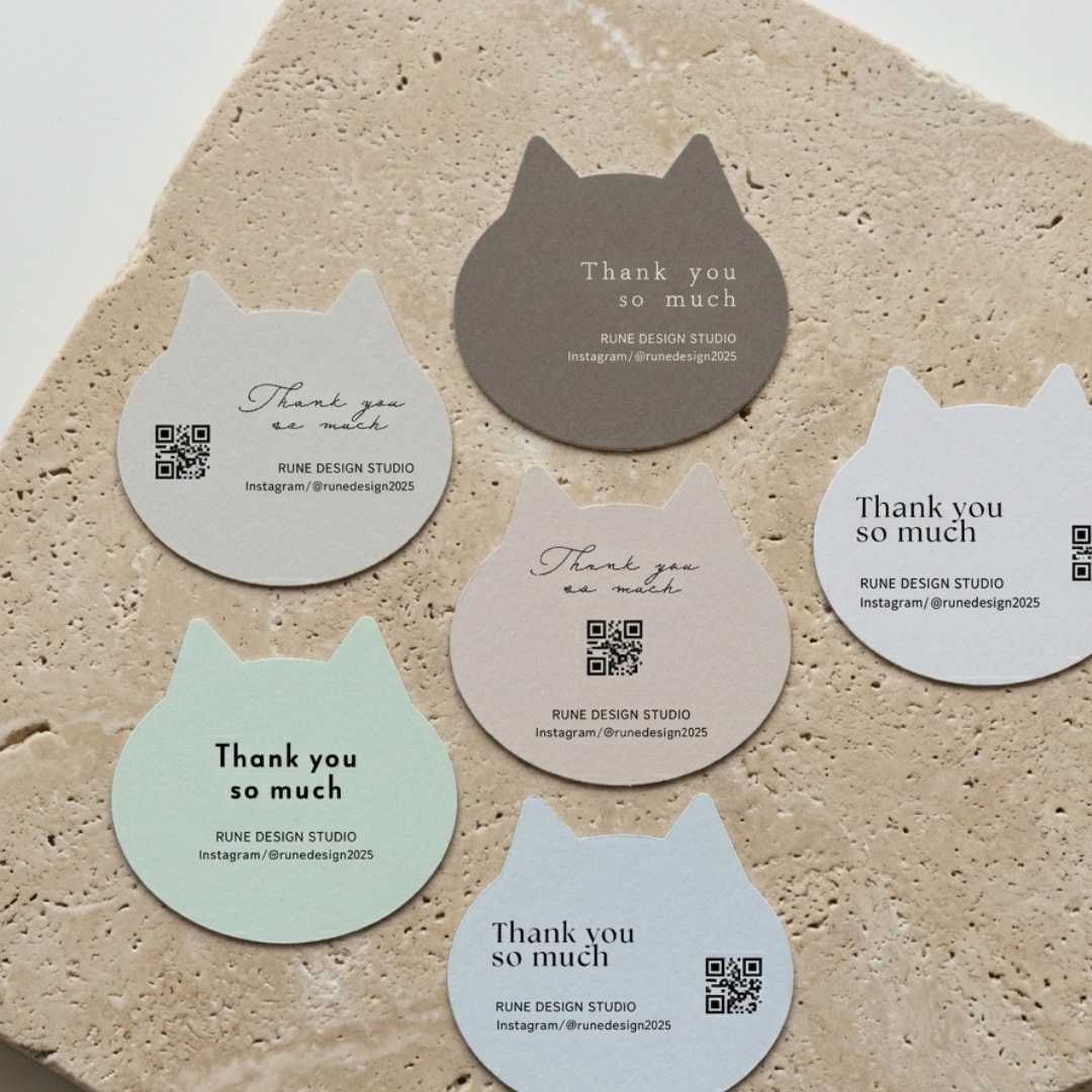 おしゃれなニュアンスサンキューカード作成します 大人可愛い猫のころんとしたカードです イメージ1
