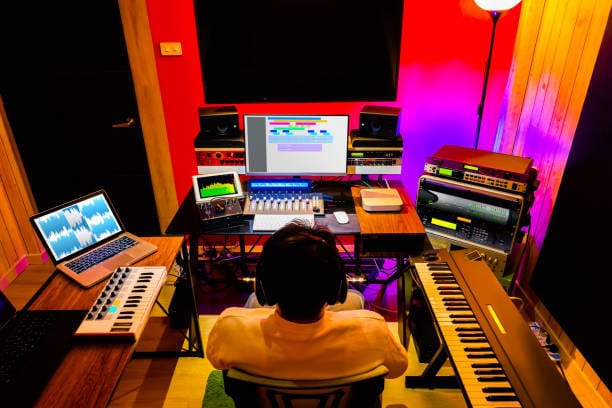 プロ作曲家がご要望に合った作曲DTMレッスンします 初心者大歓迎！作編曲・音楽理論・DTMのやり方を教えます！ イメージ1