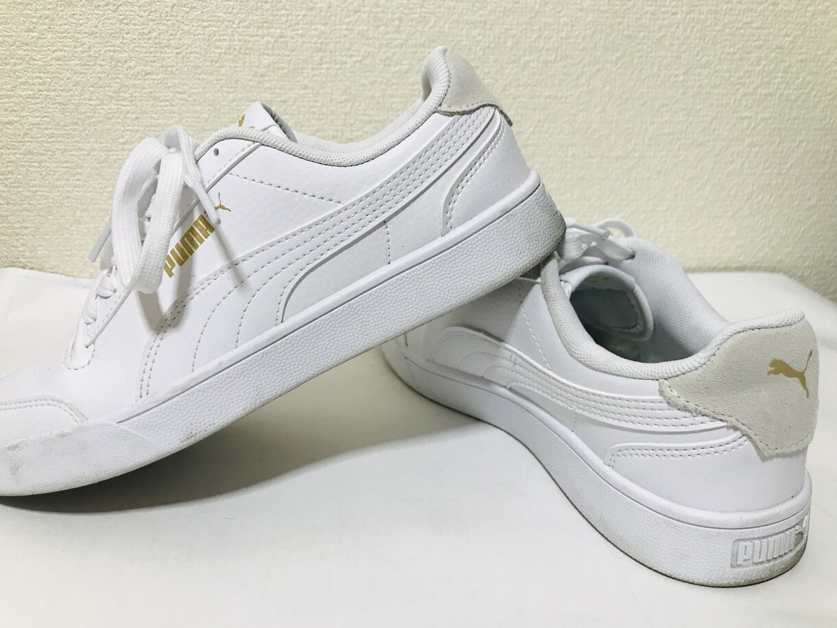 お気に入りのスニーカーを貴方だけのものにします スニーカーにご要望のデザインを、専門の方法で施工致します。 イメージ1