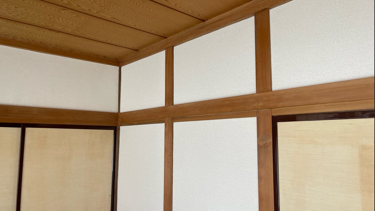 和室から洋間の仕方お教えます 和室の壁って繊維壁や砂壁と言った昔っぽい壁が多いですね、 イメージ1