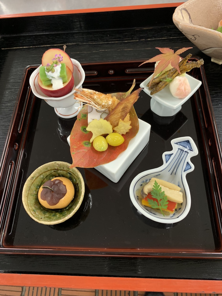 料理屋の献立メニューから分量までご案内いたします 本格の味を自分でも作れるようになれます。 イメージ1