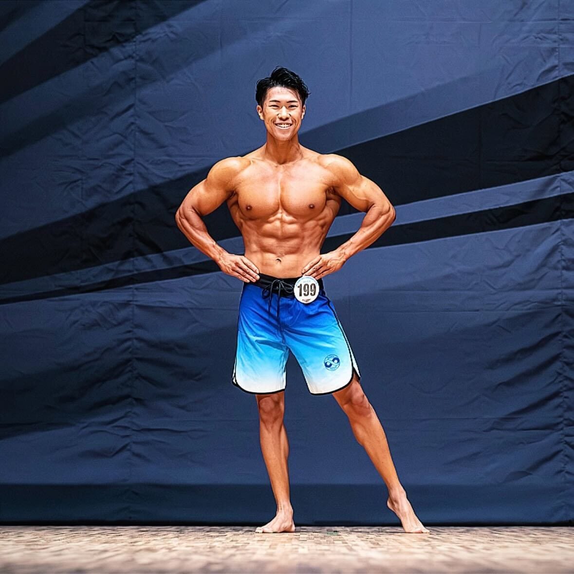大会優勝者が動画で解析！BIG3フォーム改善します 停滞を打破！現役王者のフォーム改善指導 イメージ1