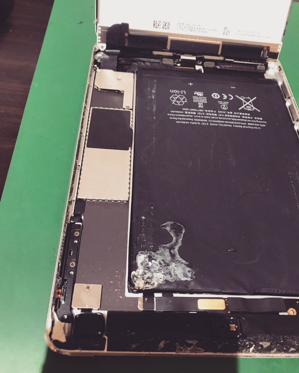 スマホを自己修理をしたい方にアドバイスします スマホを分解、修理してみたい！方にオススメ イメージ3
