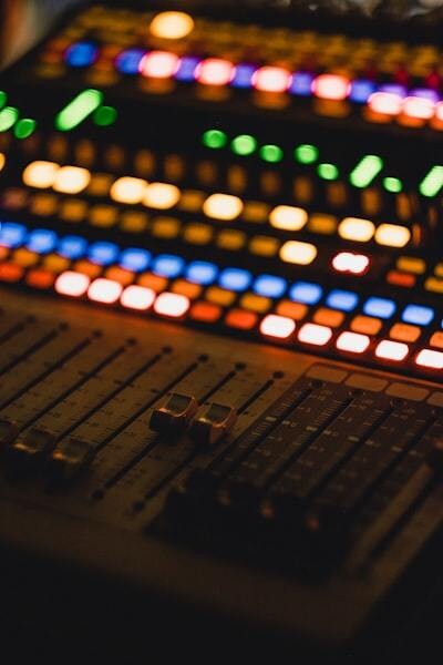 自己価値爆上がり‼️アファメーション音源作成します 歌詞の中にあなたの名前。カッコ可愛いテーマソングで波動爆上げ イメージ3