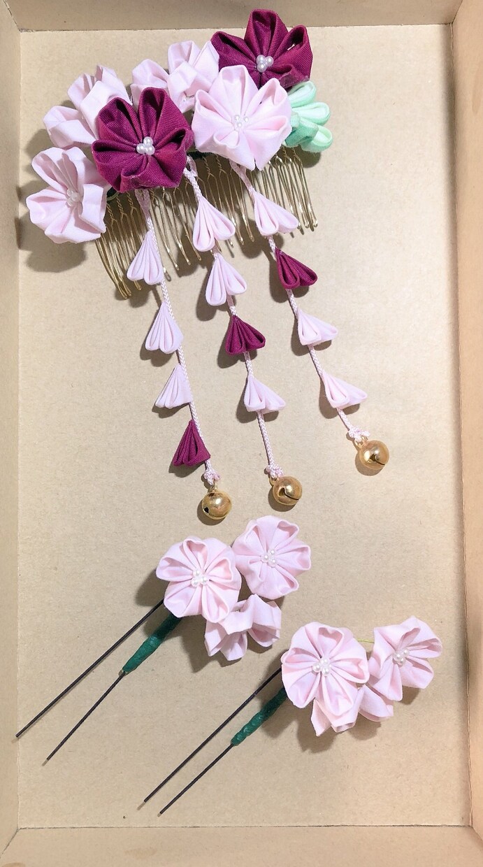 お祝い向け！世界で一つだけの髪飾り作ります 服装から髪飾りをデザインし、あなただけの髪飾りを作成します！ イメージ1