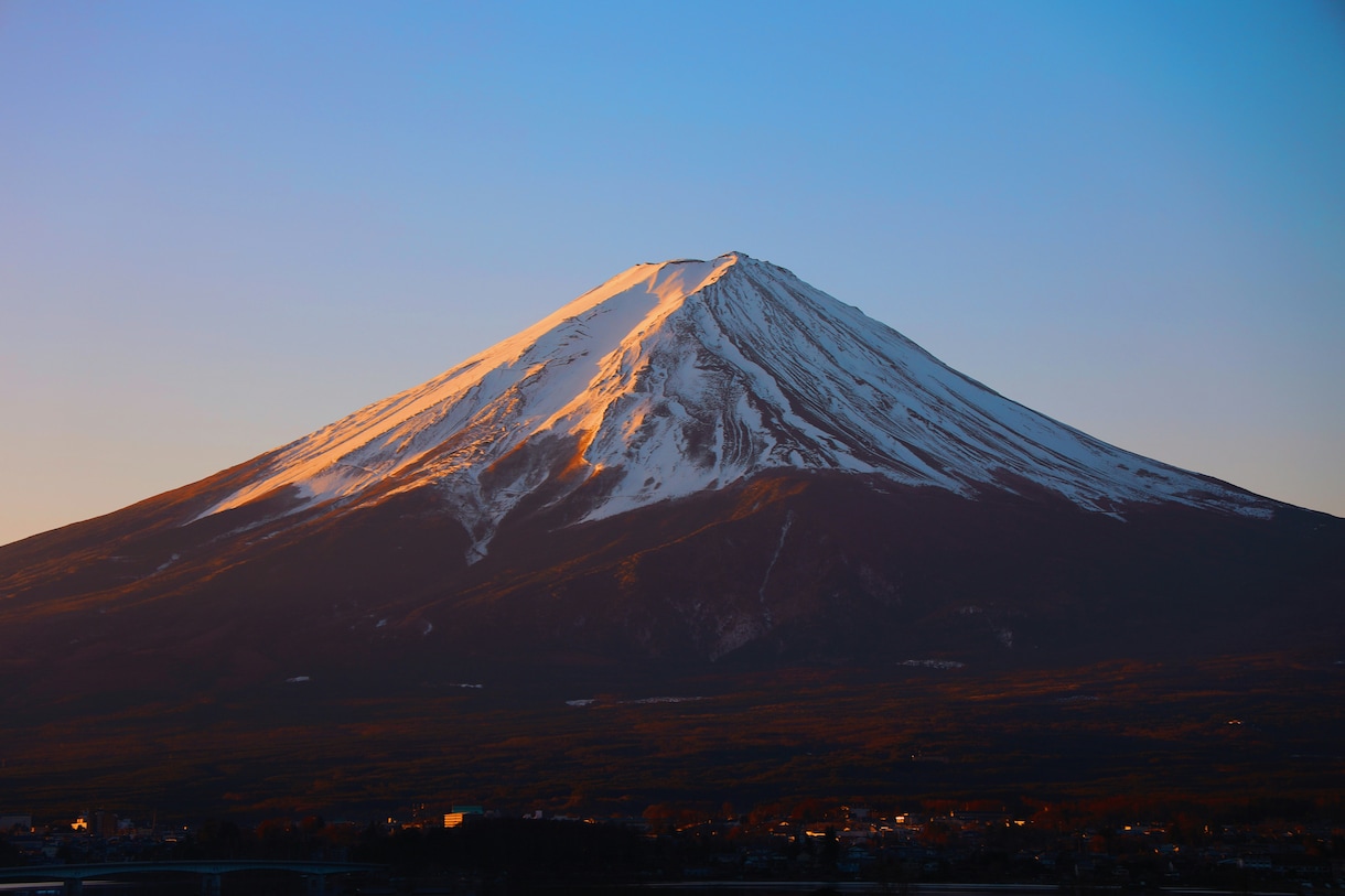 魂結び霊導鑑定で《本質の輝きと宿命》を霊視します 迷い続けた占いの果てに疲れた心へ──魂が選ぶ真実の未来を イメージ9