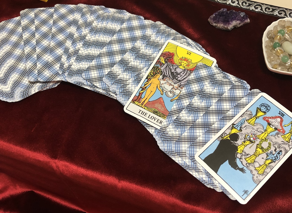 気になる方の気持ちをタロットにて鑑定します 気になる彼、彼女のご自身への今の気持ちを知りたい方へ＊ イメージ1