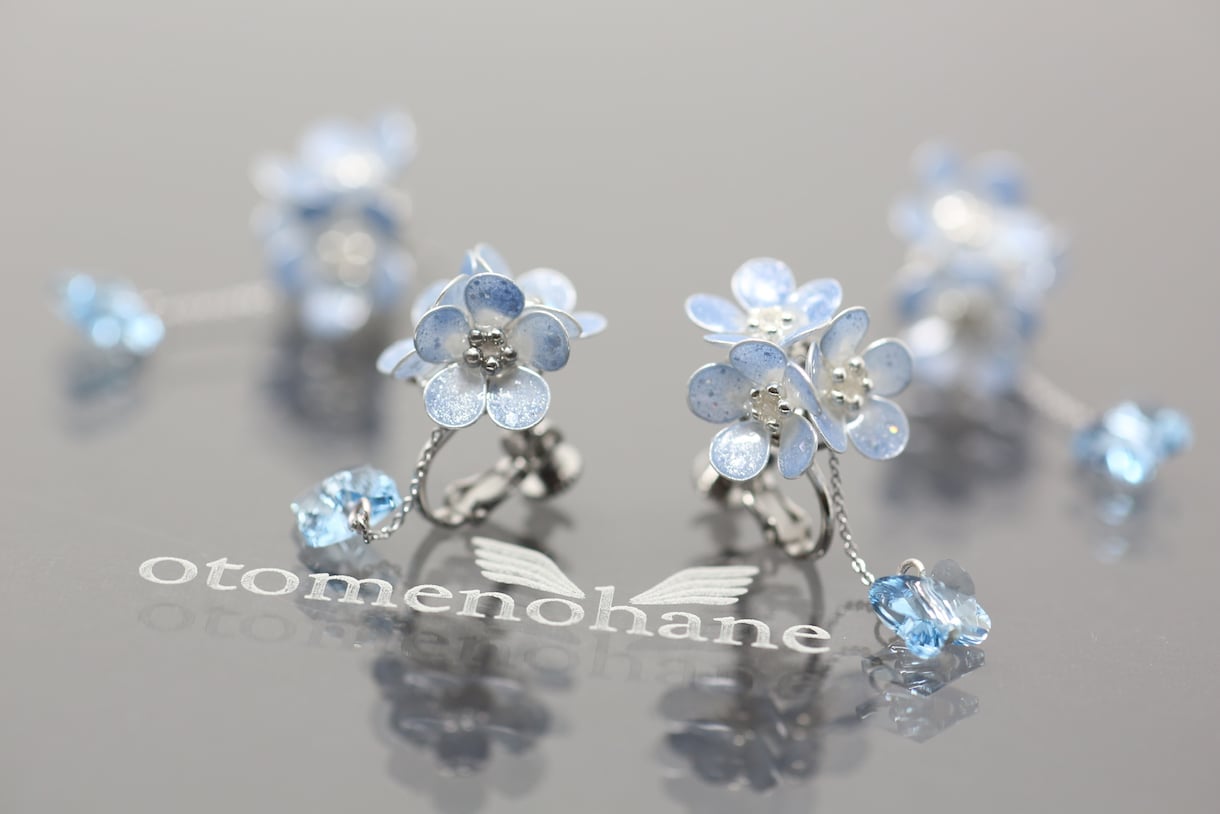 花のアクセサリーを制作します ピアス、イヤリング、ブローチなど、お好きなアクセサリーに。 イメージ2