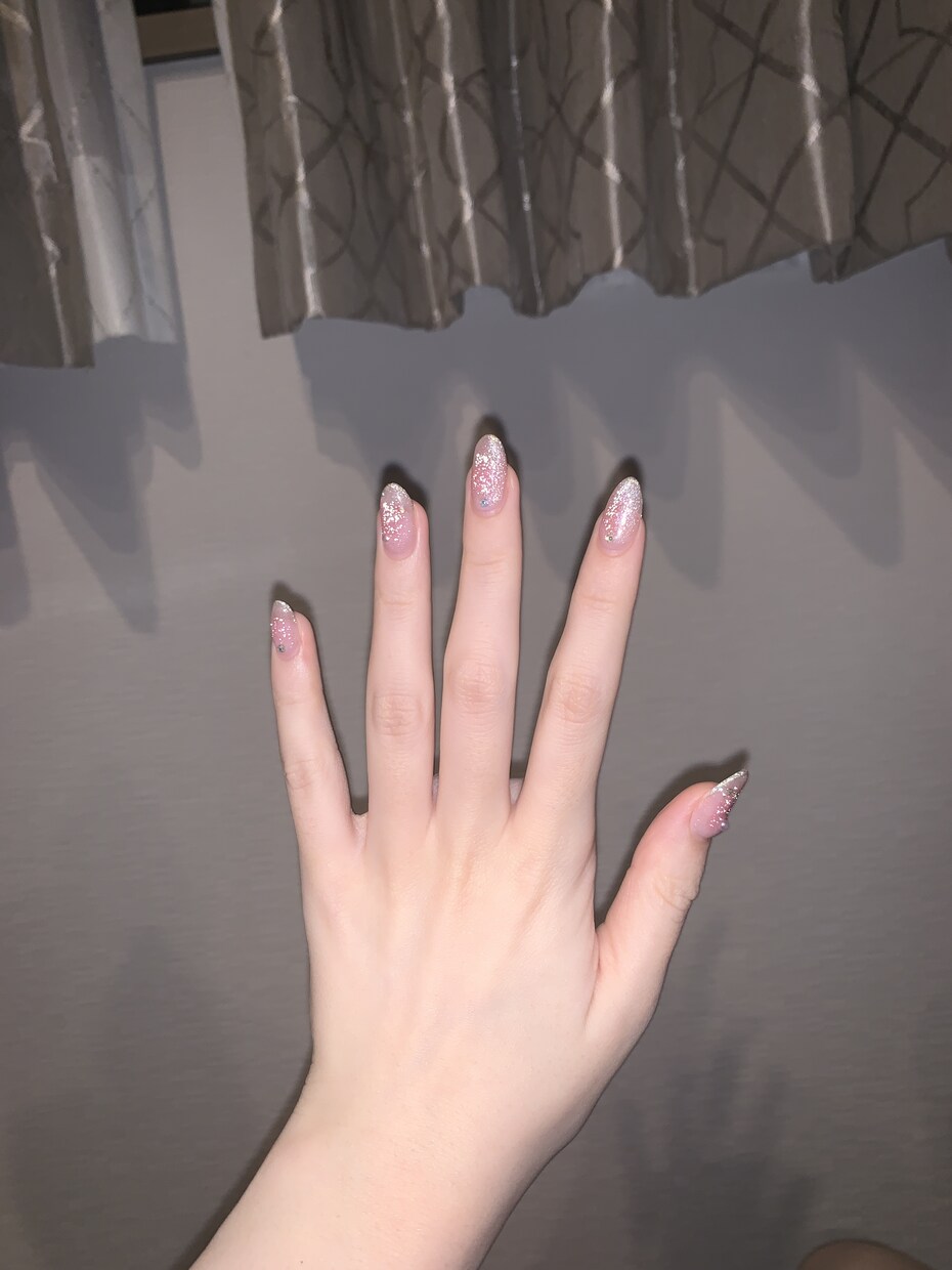 ハンドモデル　肌の白さに自信があります 美白な手をぜひご活用ください。 イメージ1