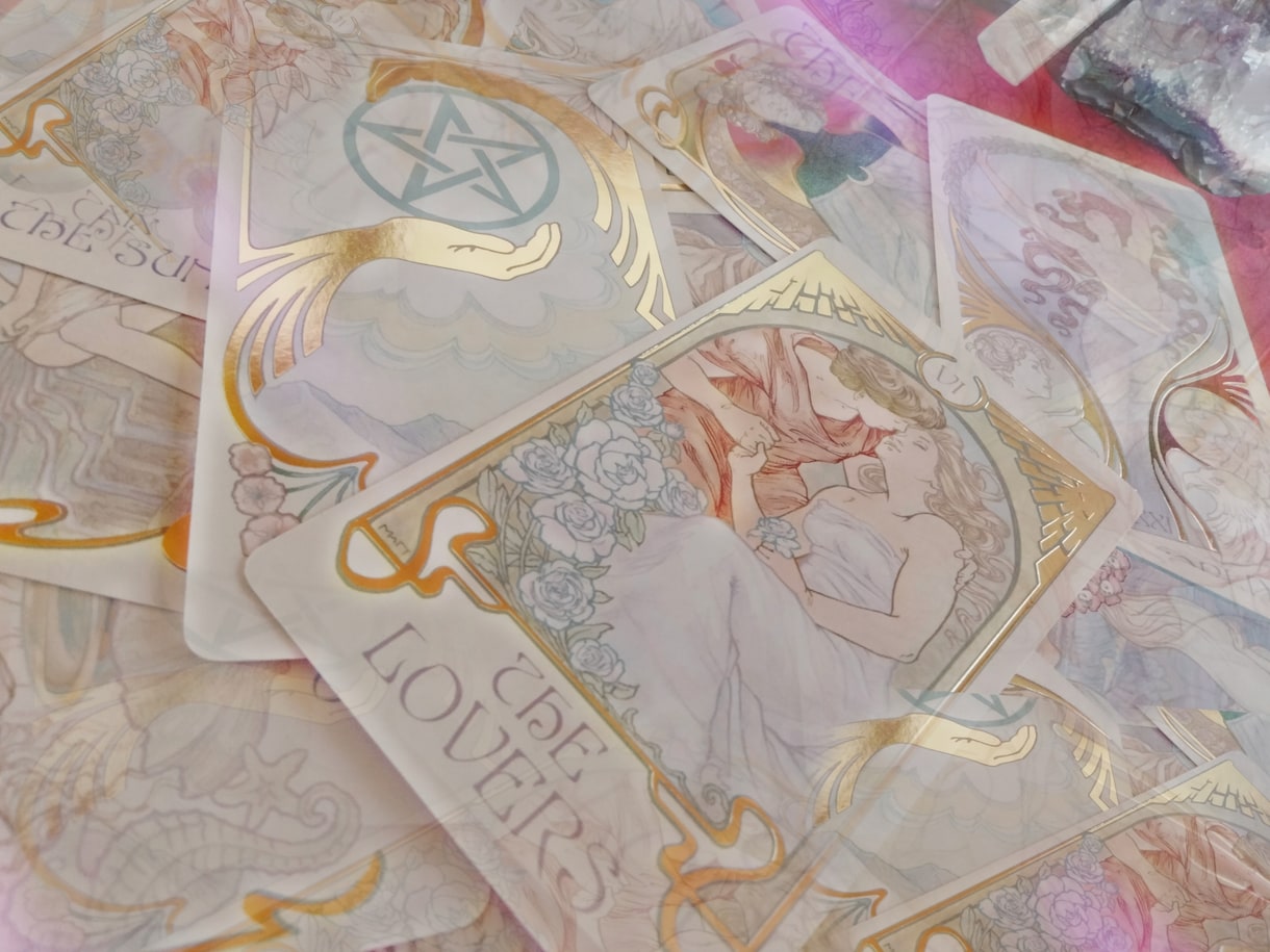 お二人の近未来&お相手様のお気持ち深堀します いつも貴方のそばに。SUZUMETAROT イメージ1