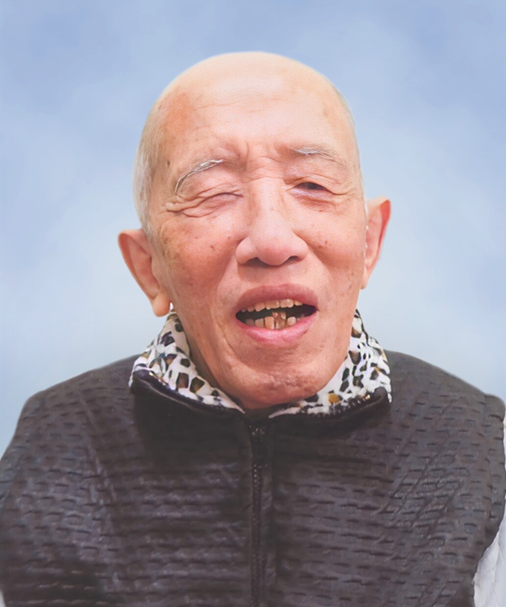 ご遺影写真加工(キャビネ・四切りセット)致します 終活中に作るご遺影をより綺麗にずっと残します イメージ5