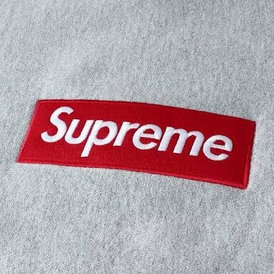 Supremeオンライン購入確率上げます Supremeが欲しいけど買えない人