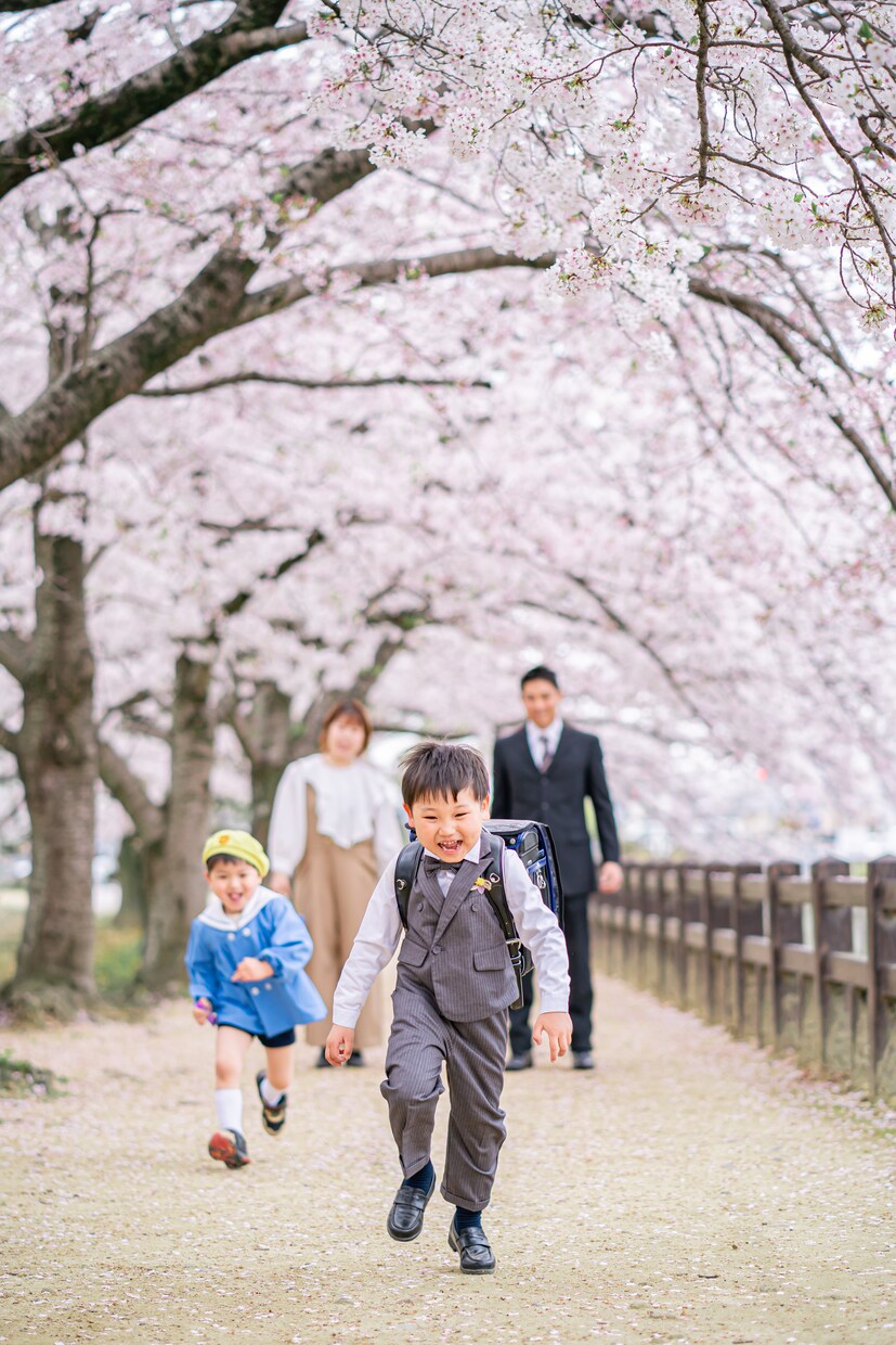 ご家族での大切な晴れの日、思い出をお写真に残します 何気ない自然な表情や、その時の会話が思い出せるような写真を… イメージ3