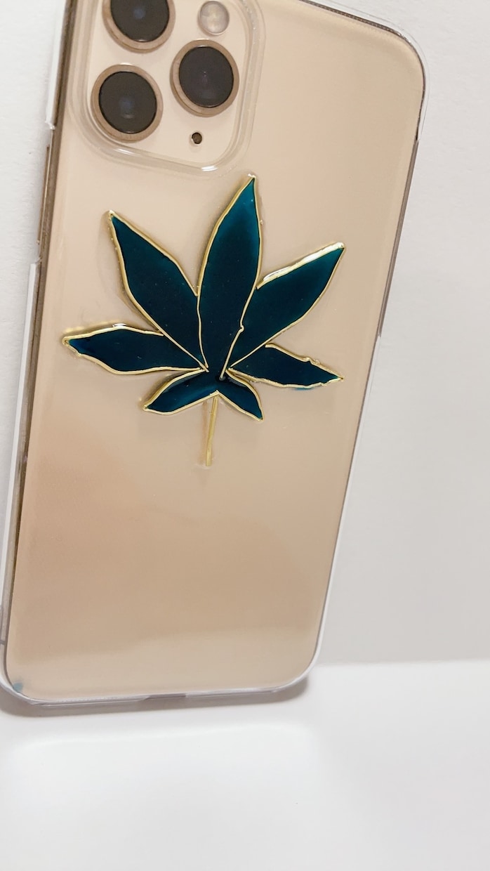 iPhoneケース作成いたします 人と被るのが嫌な方向け！花、韓国、お洒落好きな方も必見です イメージ4