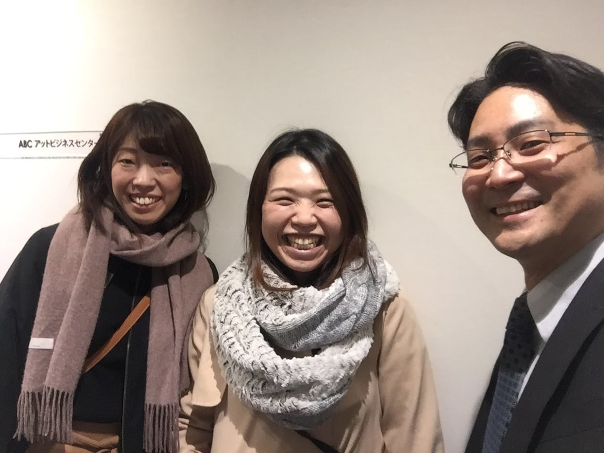 カナダ留学のリアルを現地から本音で相談に乗ります 現地7年の海外留学アドバイザーが丁寧にお話を伺います イメージ7