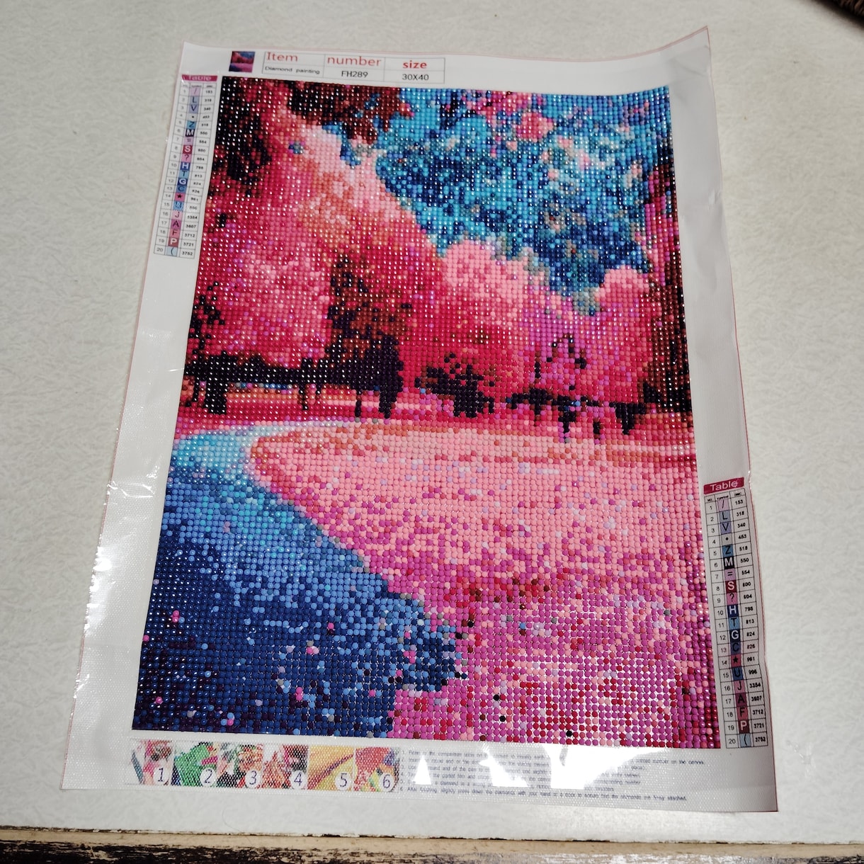 ダイヤモンドアート貼り付け代行いたします ダイヤモンドアートを貼り付けて作成する時間がない方に☆ イメージ1