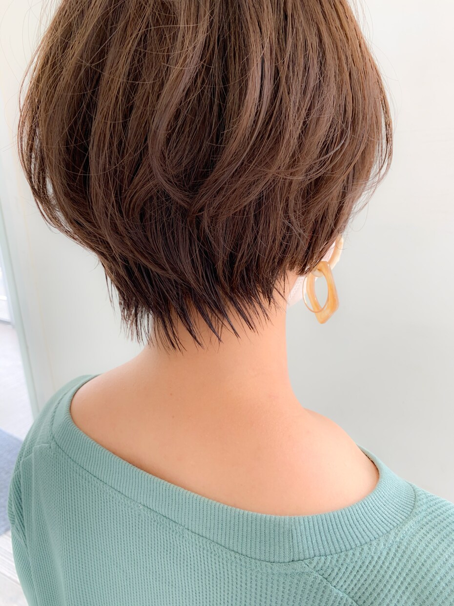 髪型髪質でお悩みの方に現役美容師がアドバイスします お家でできるケアから、美容室でのオーダーの方法まで！ イメージ3