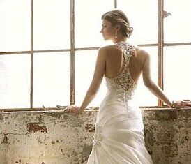 結婚式までの期間あなたをサポートします 数々の結婚式でヘアメイクを担当！トータルでマンツーサポート☆ イメージ4