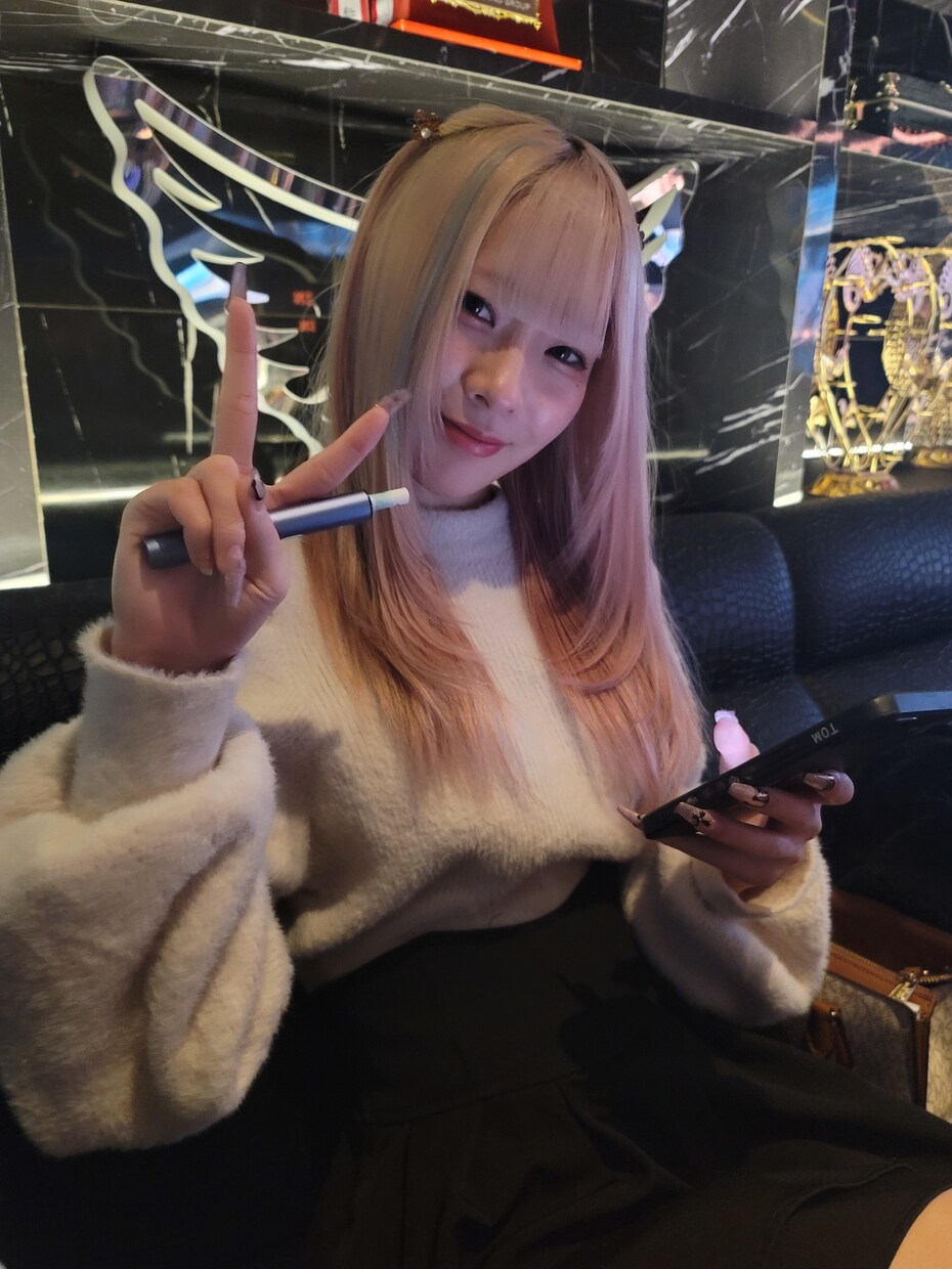元ホスト狂い姫がどんなお話しもお受け止め致します お悩み・愚痴・ご相談、何でも訊きますよー。 イメージ2
