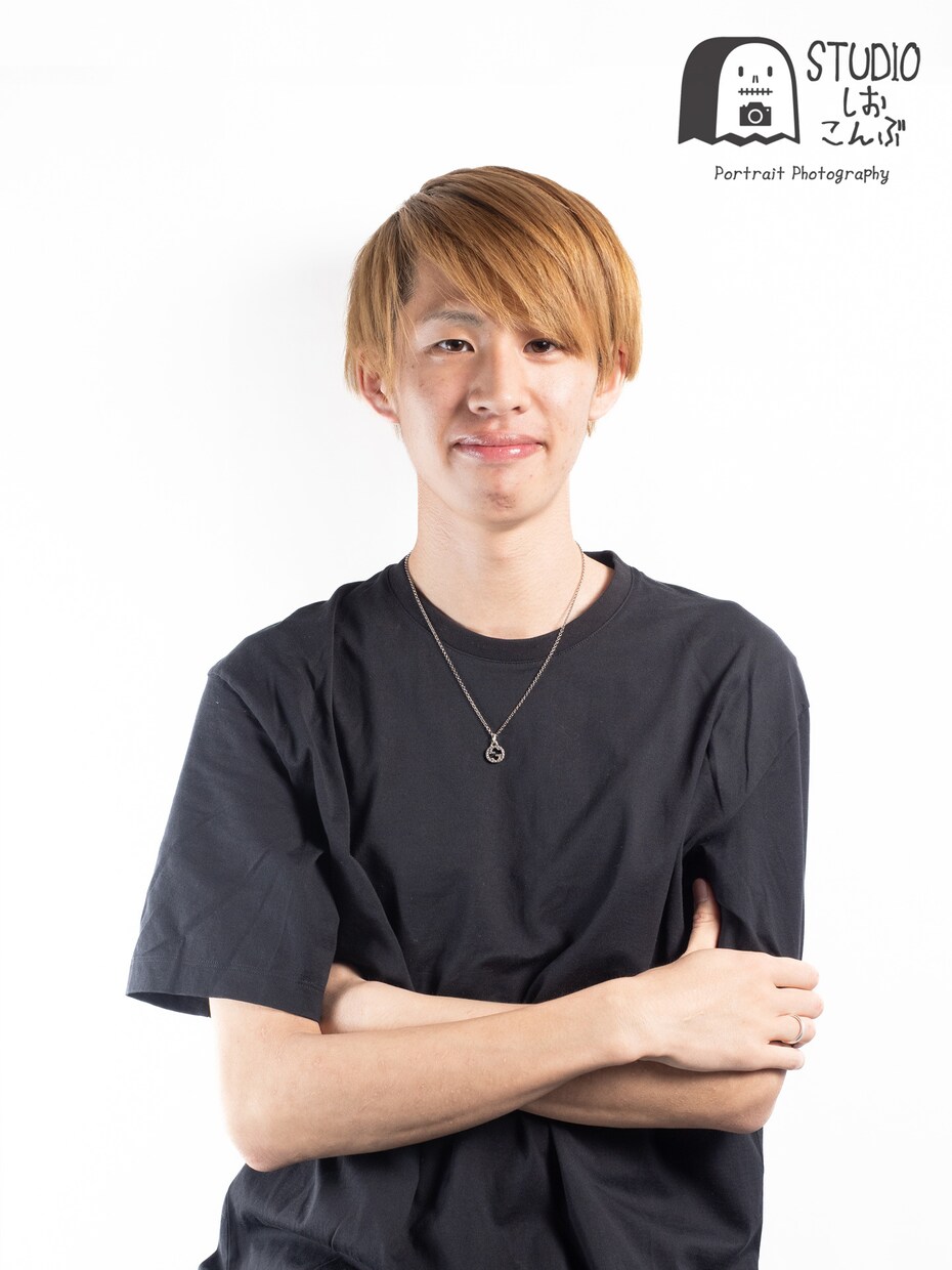 会社や団体へ出張プロフィール写真撮影します オフィスが笑顔あふれる撮影スタジオに イメージ5