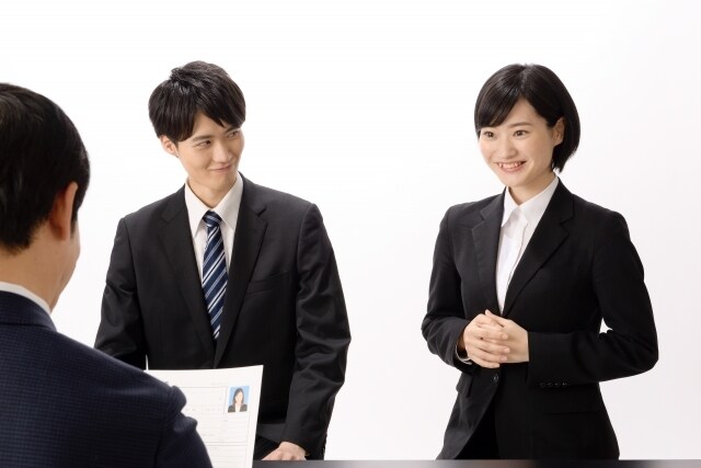 現役人事が接客サービス業界の就職をサポートします 年間1500名面接のプロが面接トークを添削・アドバイス！ イメージ1