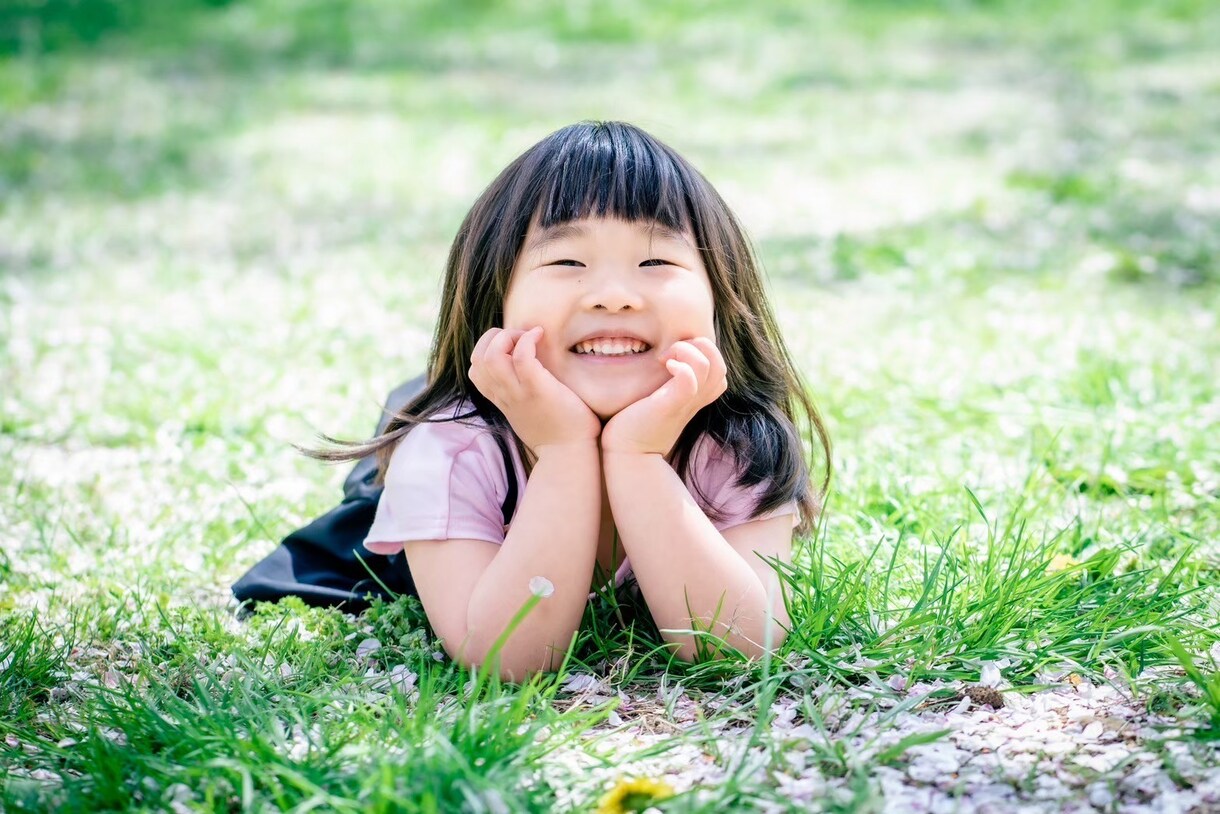 家族や友達との撮影に！都内で出張撮影致します ご友人やご家族の雰囲気に合わせた写真を提案、撮影します。 イメージ3
