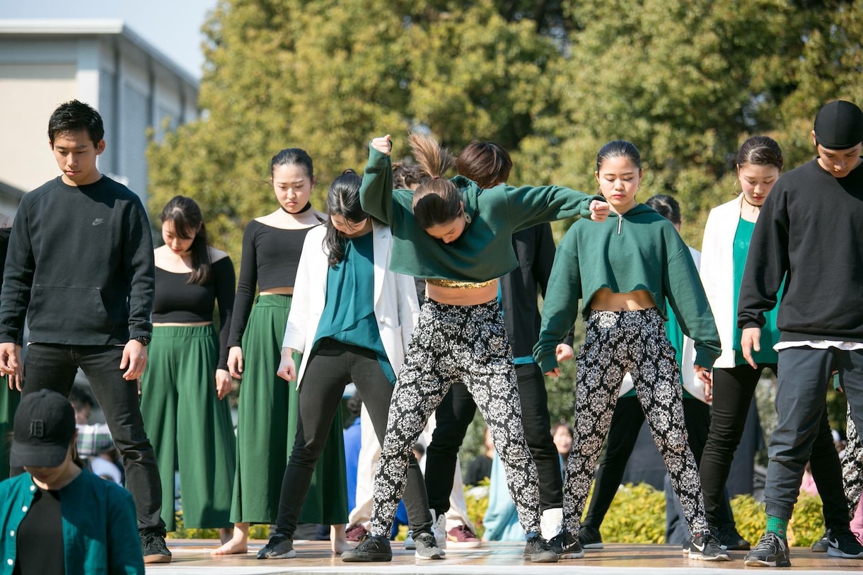 もう迷わない！パフォーマンス姿勢や手振り指導します 悩みがちな曲中の構成や立ち方、ちょっとした振付をレクチャー イメージ3