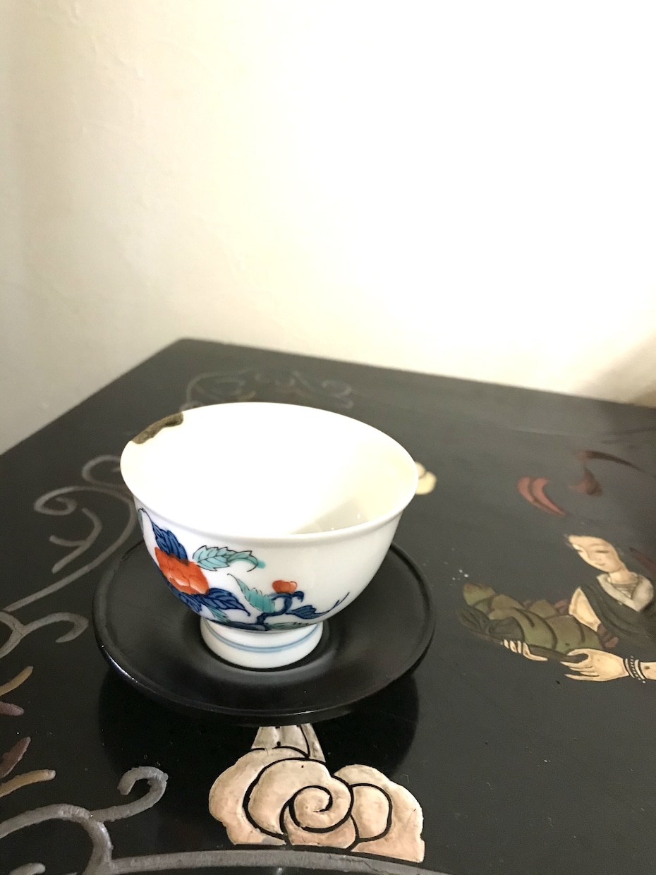 欠けた、割れた器は治せます どうしても捨てられないから治したい気持ち、とってもわかります イメージ1