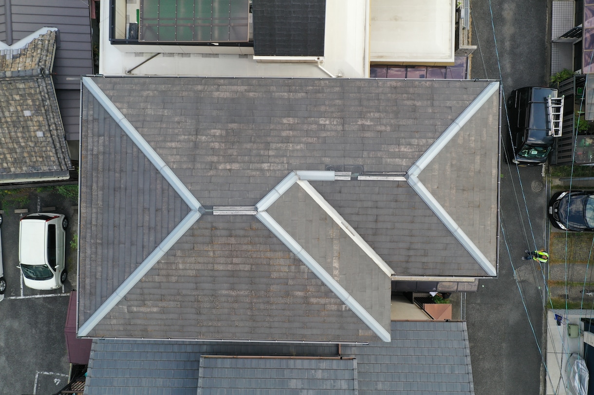 建築物をドローンで撮影します 一般住宅、マンション、工場、倉庫等をドローンで調査します。 イメージ3