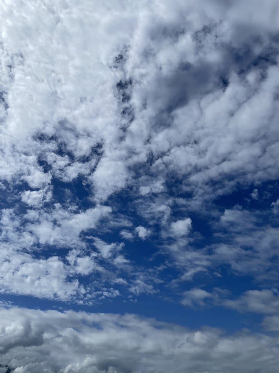 主に空がメインで写真を提供します 。毎日の変化する空をUPします。お気に入りがあれば是非 イメージ1