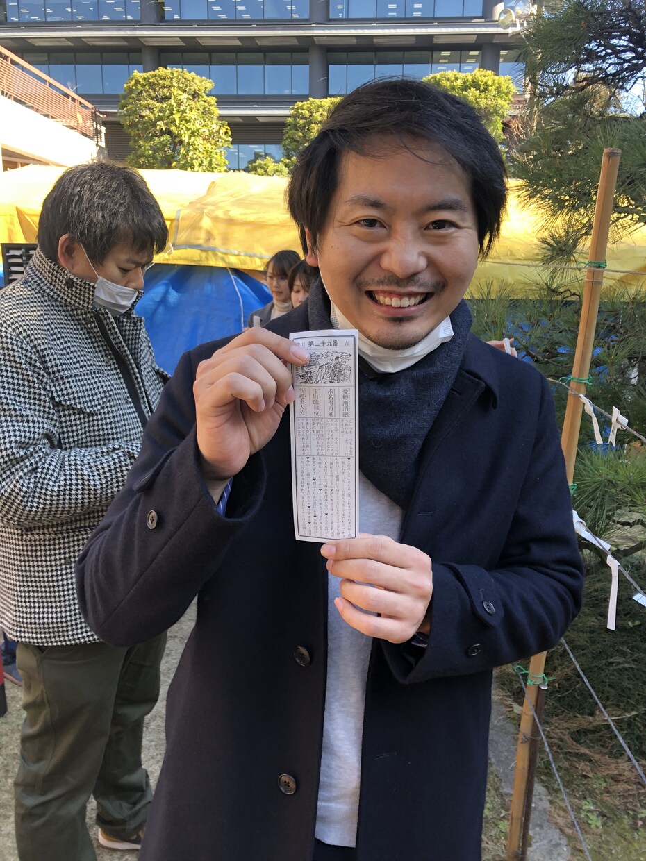 就活中/転職活動中の人のキャリア相談にのります 履歴書・職務経歴書・ES・面接対策、、、諸々一緒に考えます。 イメージ1