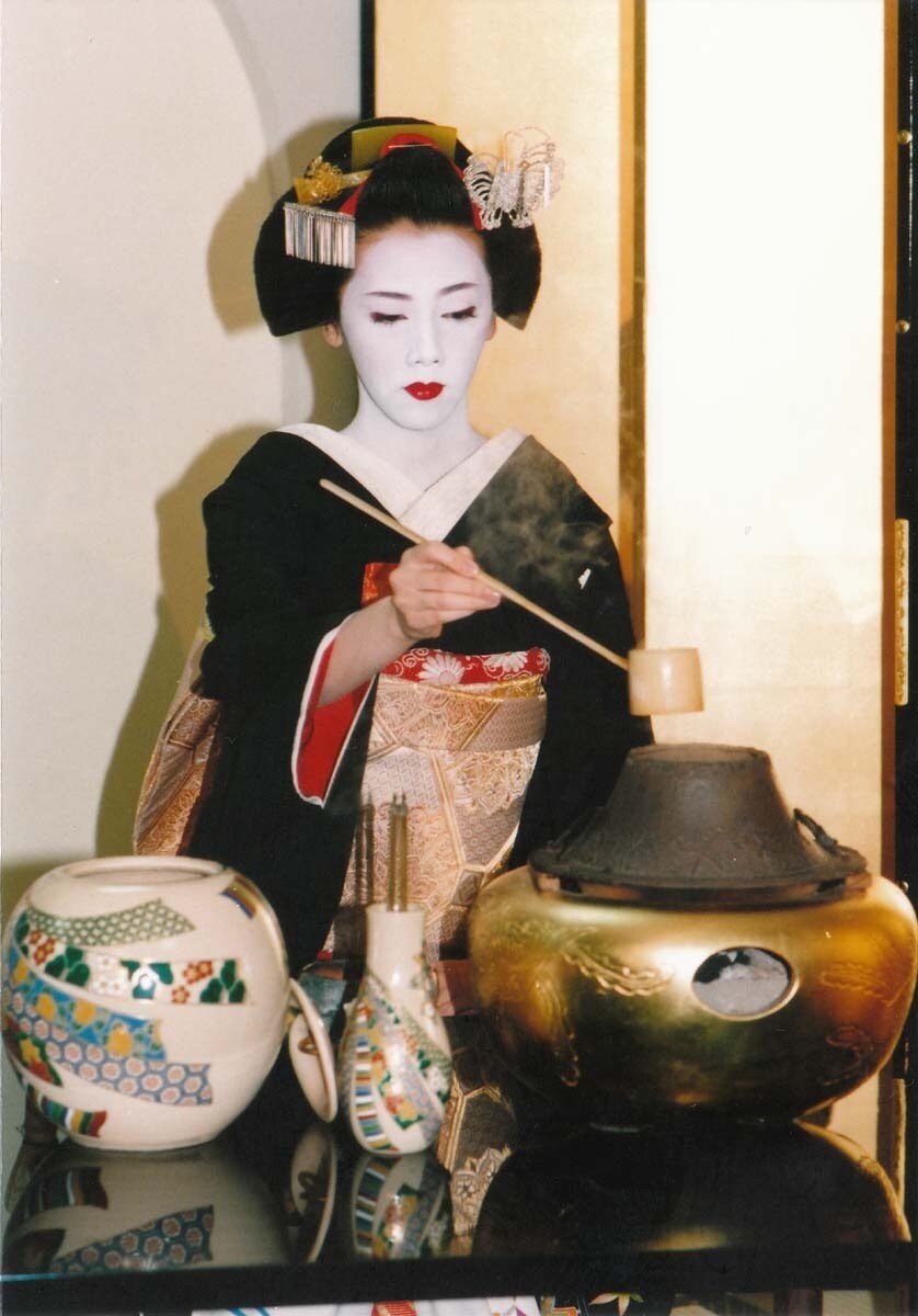 本物の京都弁(花街言葉)を元舞妓がお話しします 元舞妓が話すはんなり京都弁を手軽に体験して頂けます。 イメージ1