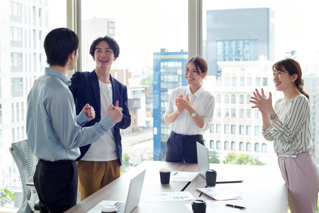 人が足りない・採用の悩みを解決します 【現役×企業の採用担当】100社以上の採用実績あり イメージ1