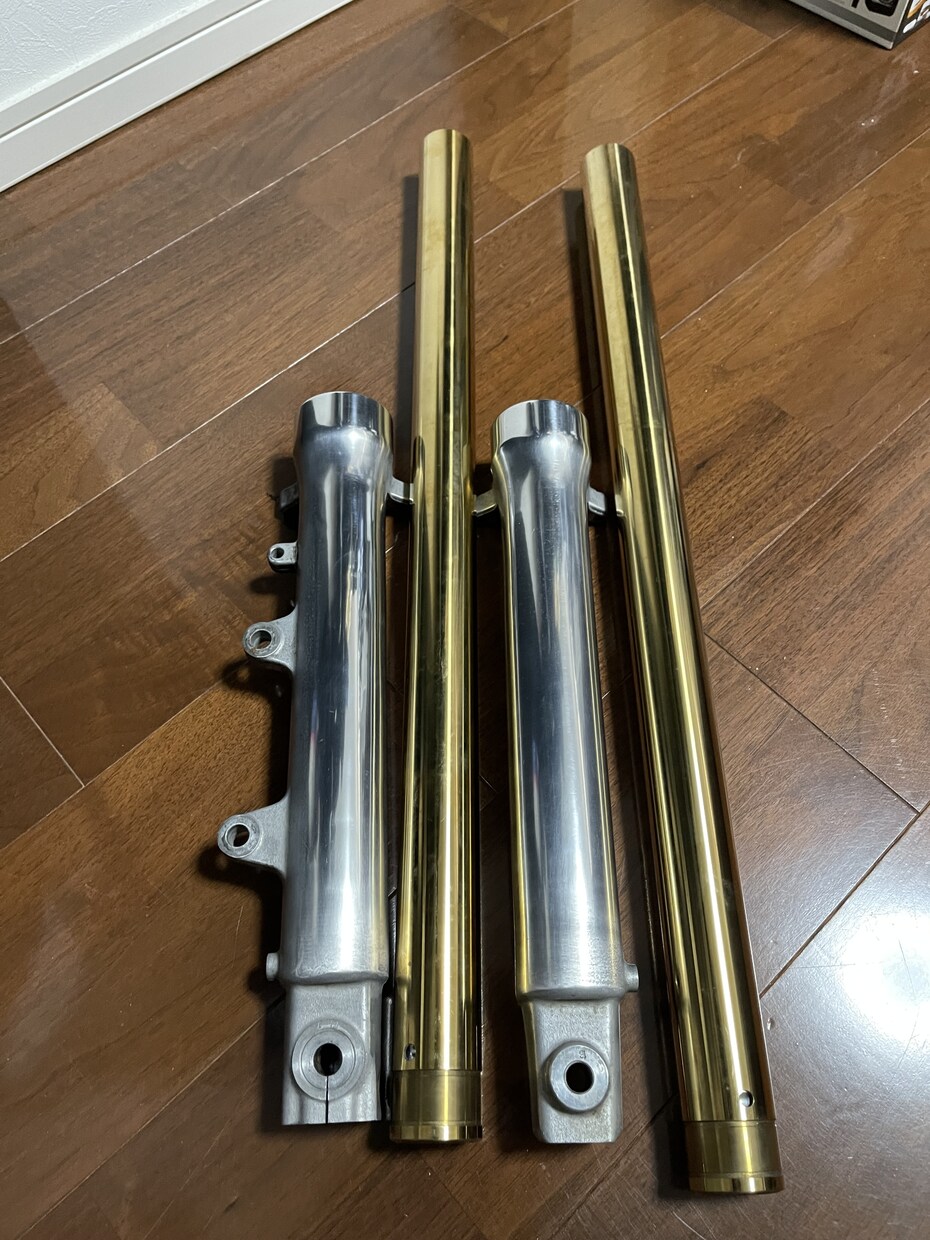 TZR250 1kt フロントフォーク　OHします フロントフォーク　オーバーホール イメージ2