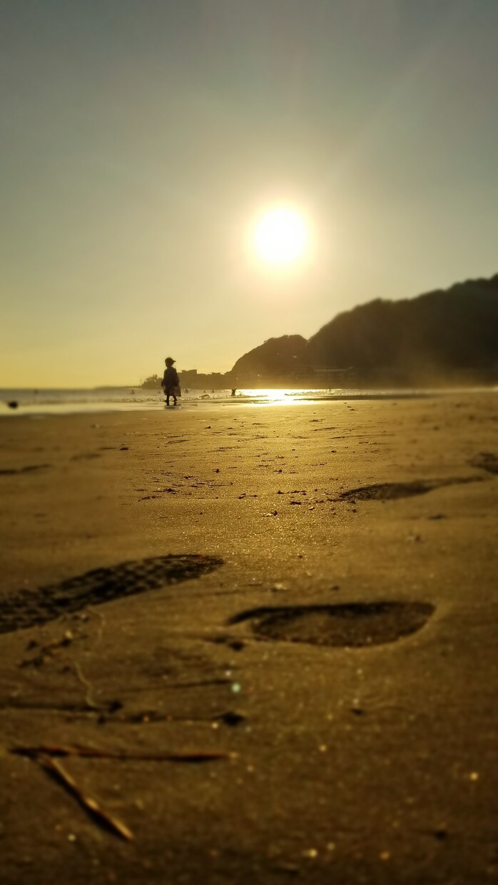 AI画像補正、暗い写真夜景を自然に高画質化します 掲載している画像は編集内容の参考として作成したサンプルです。 イメージ1