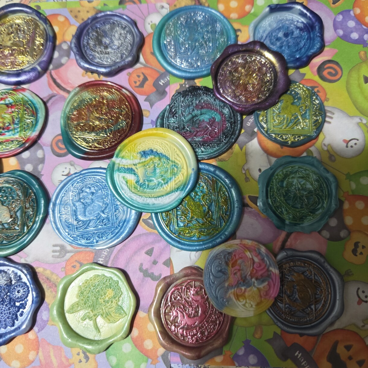 魔法・幻想マーブルのシーリングスタンプお届けします 色味の指定OK！両面テープ付きの幻想的なスタンプをお届け！ イメージ3