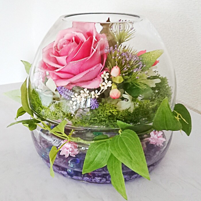 傷んだプリザーブドフラワー交換・リメイクします 大切な思い入れのあるお花を、新しいお花に変えて復活させます！ イメージ1