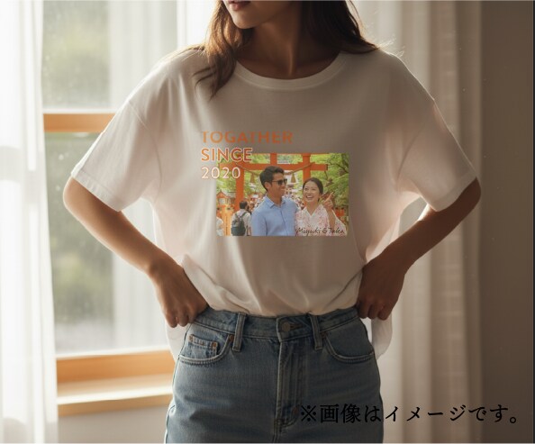 カップル向けの記念日Tシャツ作成します 大切な写真をTシャツに！おしゃれなアイテムをプレゼントしよう イメージ2